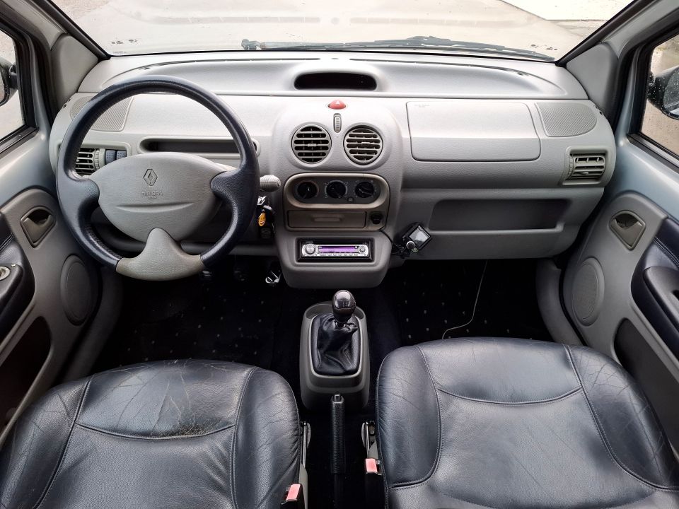 Twingo 16V Initiale (2002) - Image 3